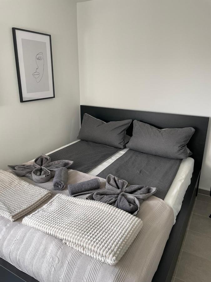 Komfortables Apartment In Der Naehe Der Messe Ганновер Екстер'єр фото